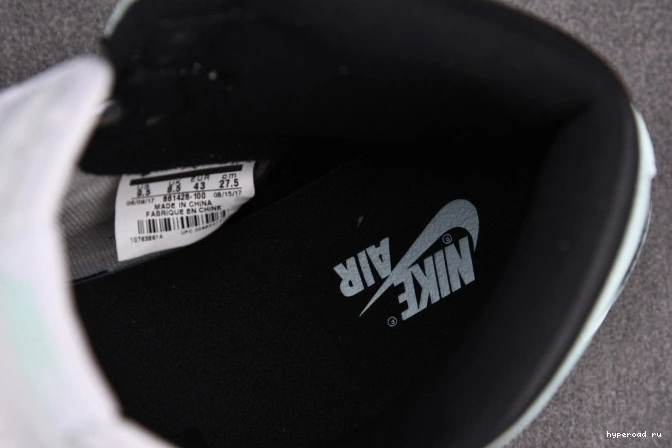 Igloo 1 Jordan High 861428-100 Retro 0711